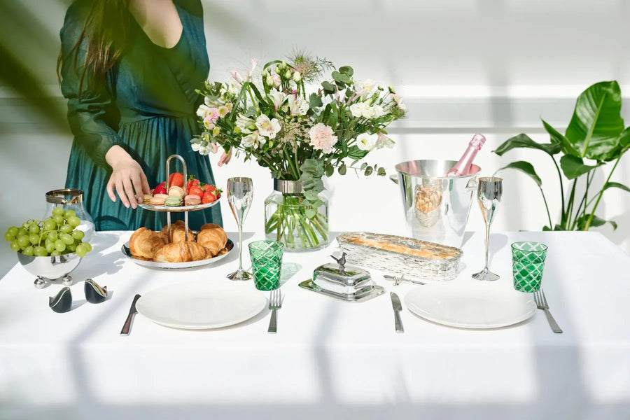 APUS 2-Tier Cake Stand