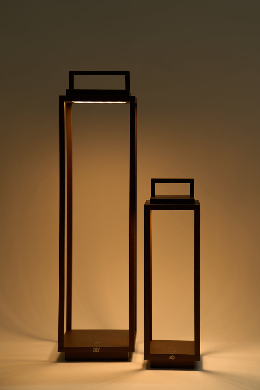 Resort Lamp Rechargeable, Corten