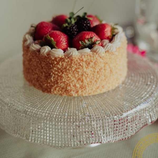 Diamante Footed Cakestand Scalloped Clear 22 cm