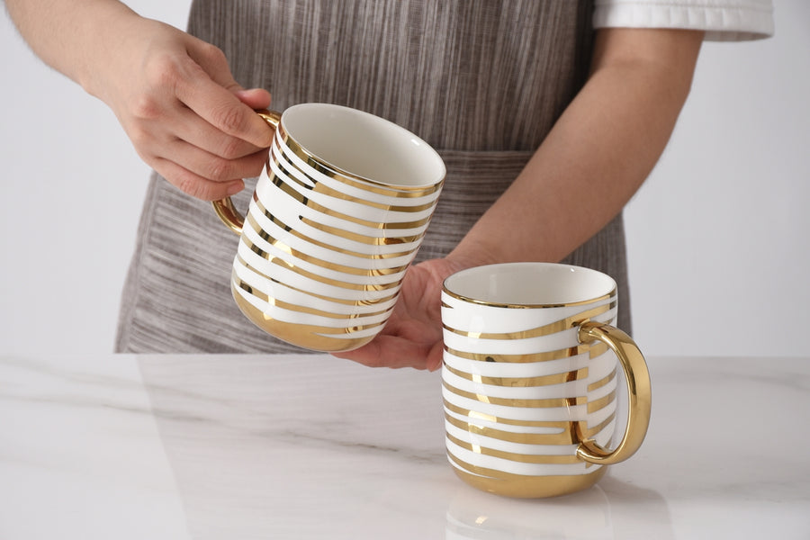 Set of 2 Striped Mugs