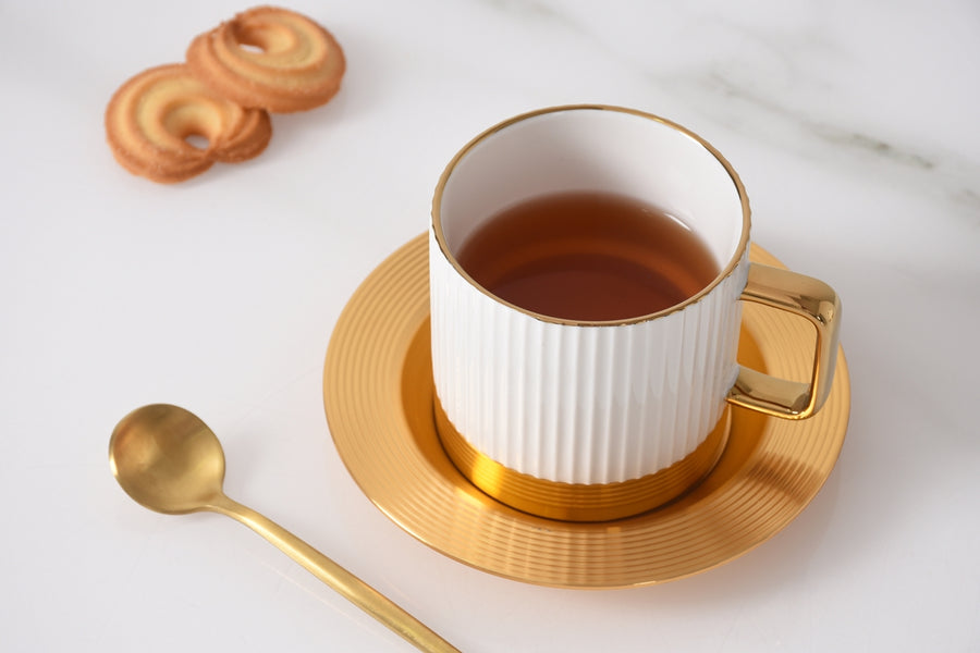 Cup & Saucer