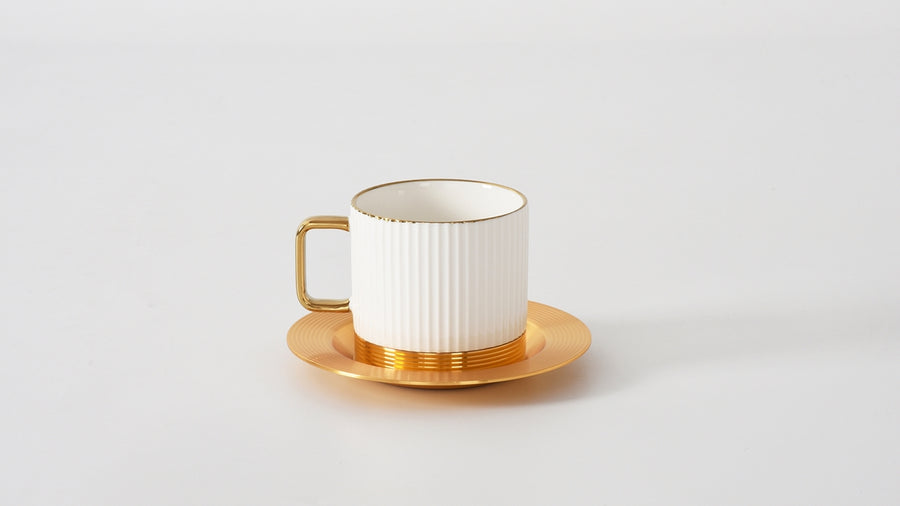 Cup & Saucer