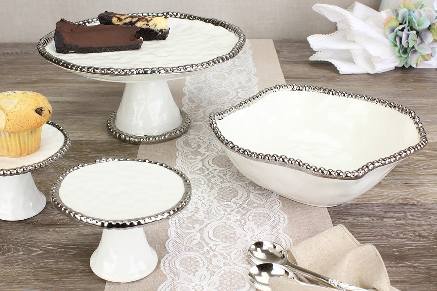 Round Cake Stand