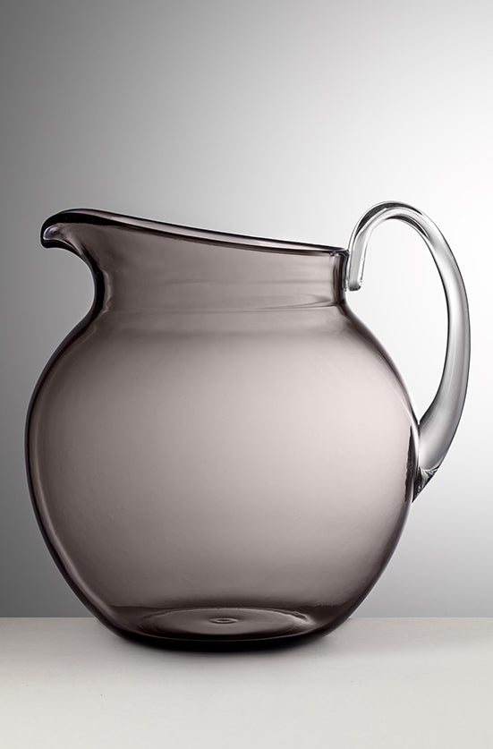 Pallina Pitcher